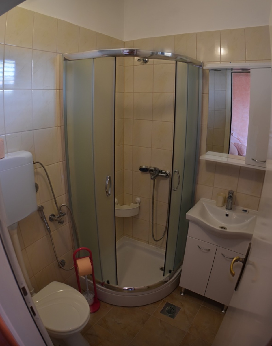 Room_4_004