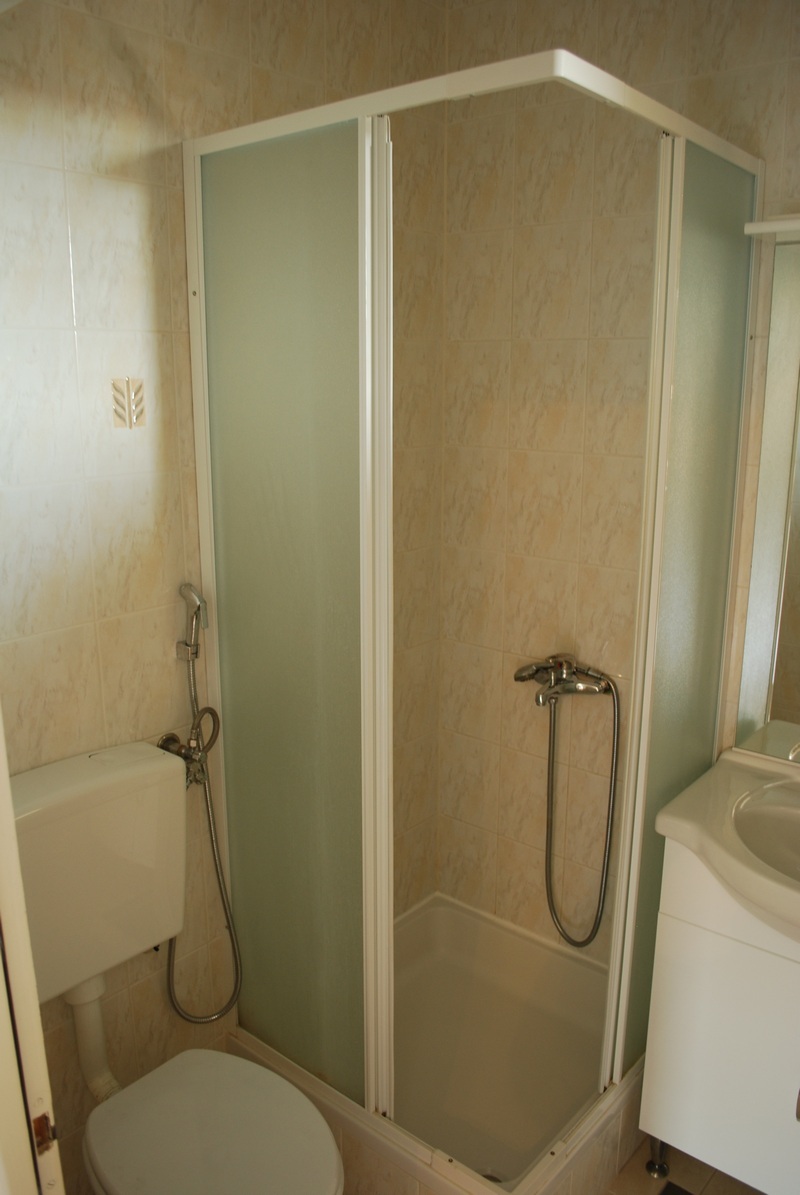 Room8_1200x800_003